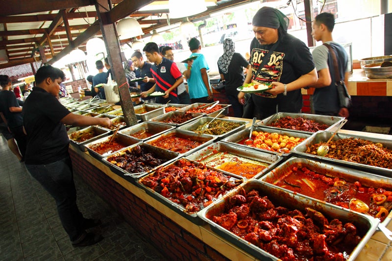 5 Kedai Nasi Campur Anda Boleh Serbu Ketika Waktu Lunch di ...