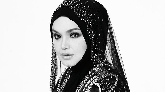 Sitinurhaliza Cr