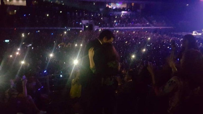 Two Couples Got Engaged At Ed Sheerans Bukit Jalil Concert Last Night World Of Buzz