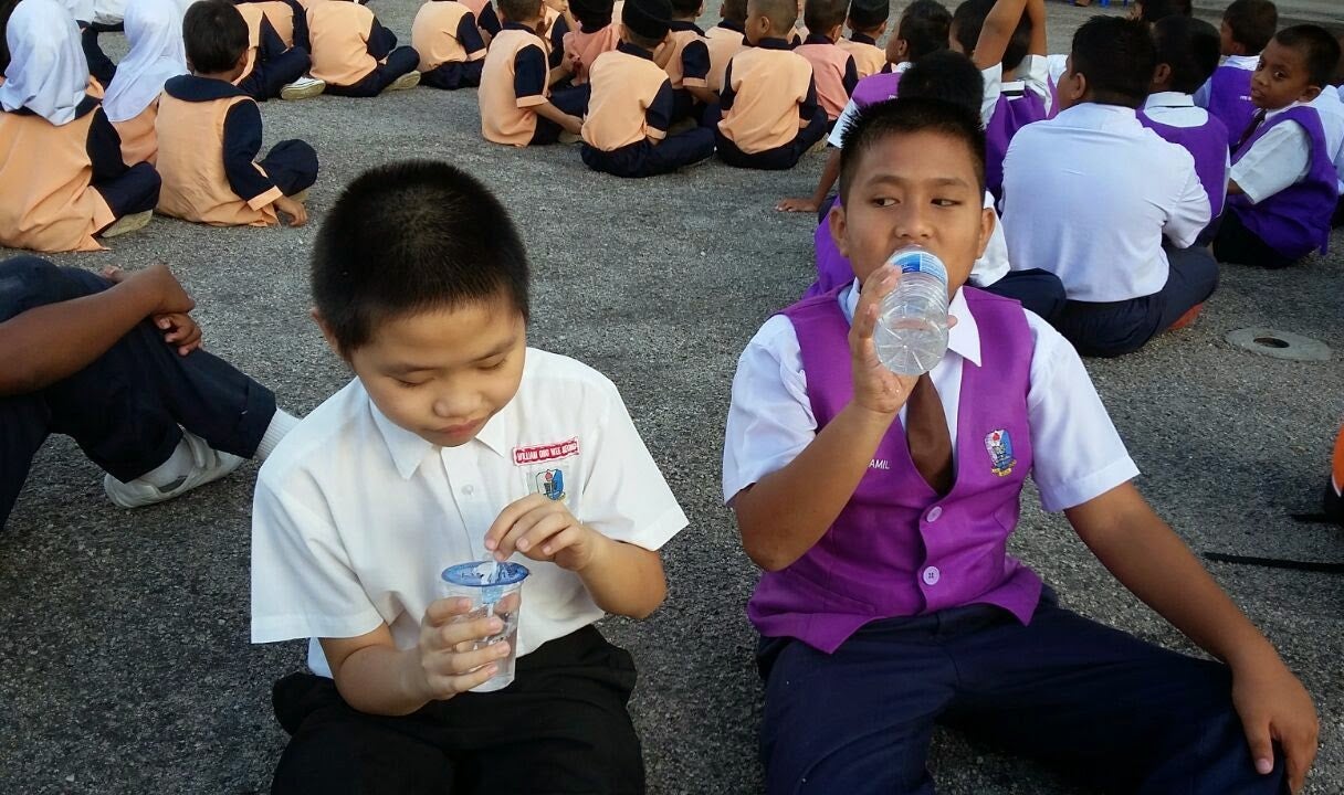  Ibu  Keliru Anak Kena Marah Gara gara Minum Air Masak 