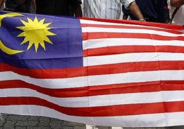 Msian Engineer In Us Questioned After Jalur Gemilang Mistaken As American Flag With Isis Symbols World Of Buzz