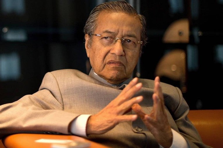 Tun M Tangan