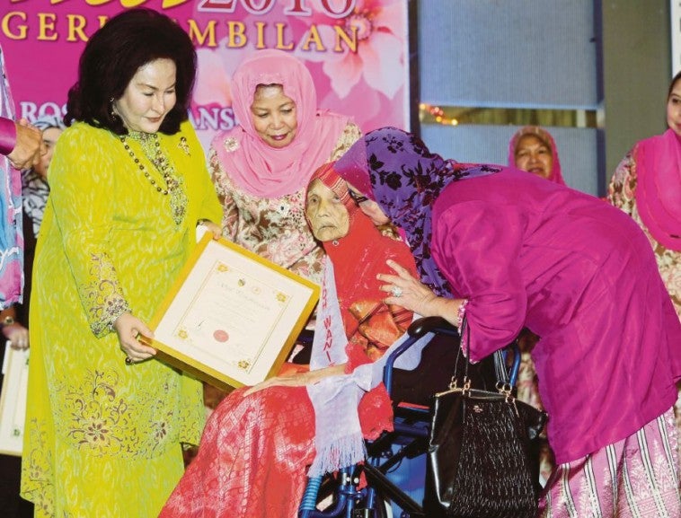 Unsung Hero Siti Rahmah Kassim Sanggup Gadaikan Gelang Emas Pernikahan Demi Kemerdekaan