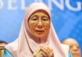 Wan Azizah