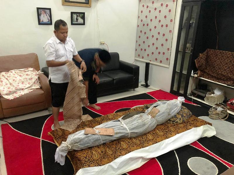 14 tahun menanti taufik akhirnya temukan jenazah istri yang jadi korban tsunami aceh 9sVFPsHuwn