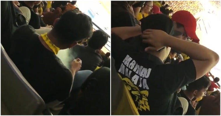 Bodoh Smoke Dalam Stadium