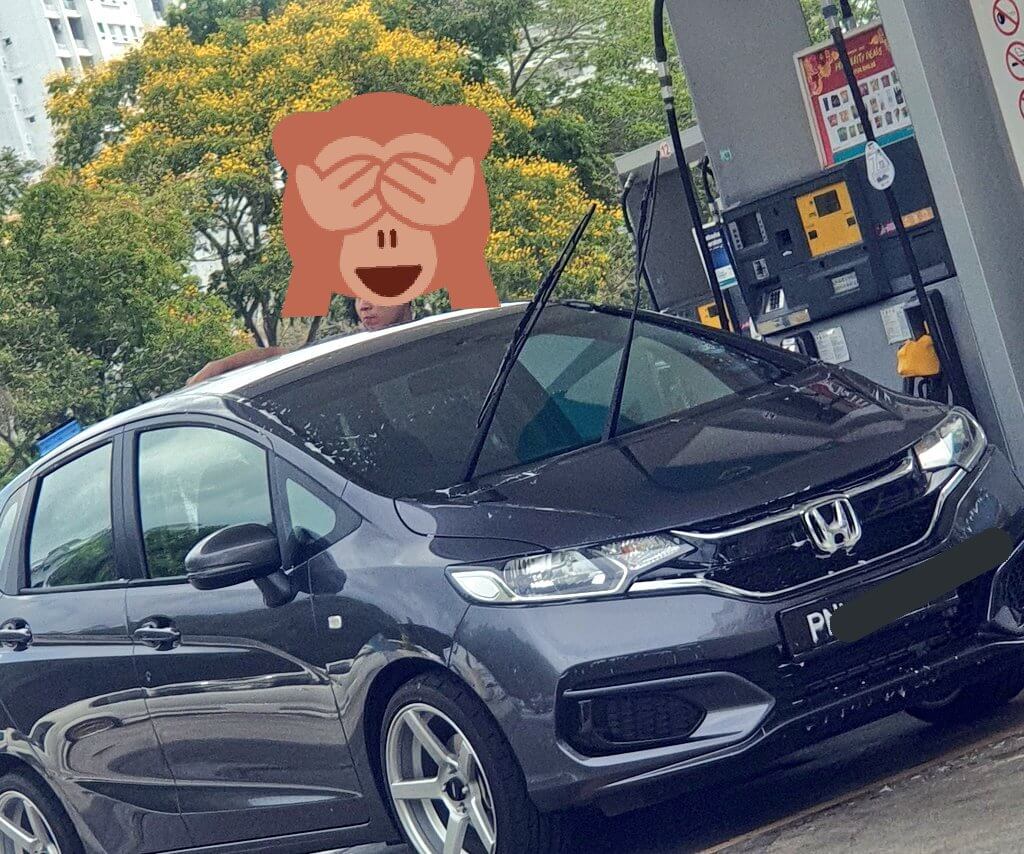 Kedekut Tahi Hidung Masin! Lelaki Penang Ni Selamba Basuh ...