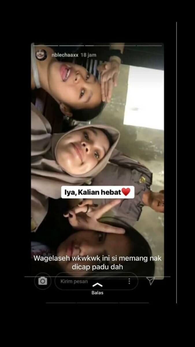 Ini snapgram sih pelaku disaat kantor polisi adek adek lagi di kantor polisi aja masih buat boomerang yah bener bener jago banget kamu ngg