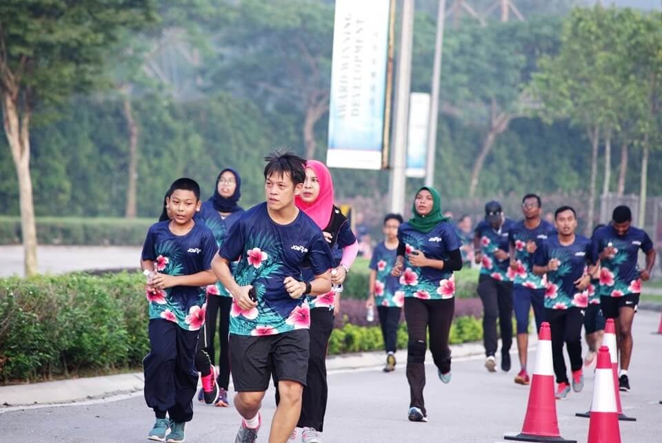 Larian1