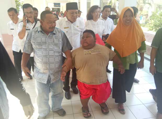 Satia Putra: Kisah Kanak-kanak Seberat 101KG, Marah Ibu 