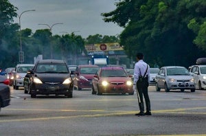 Polis Trafik Bertugas