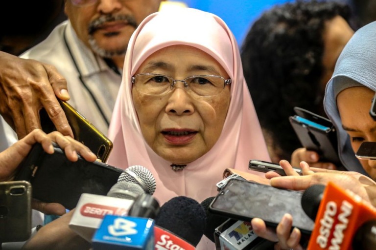 Breaking Wan Azizah Will Be Malaysias First Female Prime Minister In History World Of Buzz 768X512 1