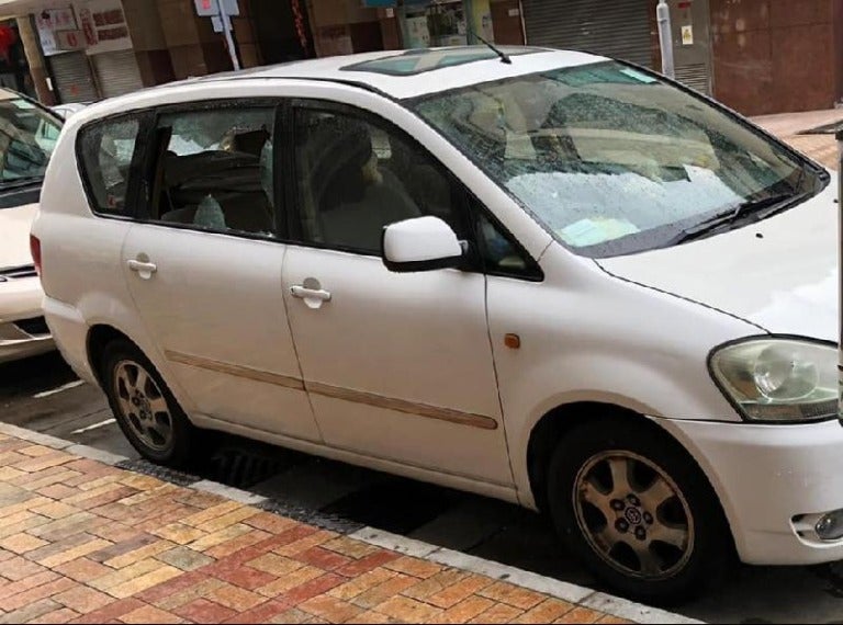 People Are Now Breaking Into Locked Cars To Steal Boxes Of Face Masks World Of Buzz 768X570 1