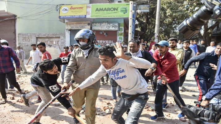 Protestors During Clashes Between A Group Of Anti Caa Protestors And Supporters Of The New Citizenship Act At Jafrabad In North East Delhi 1582568864