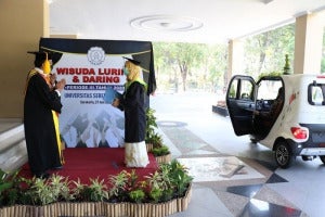 Wisuda3