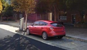 2016 Ford Focus Red Exterior Electric 760X435 1