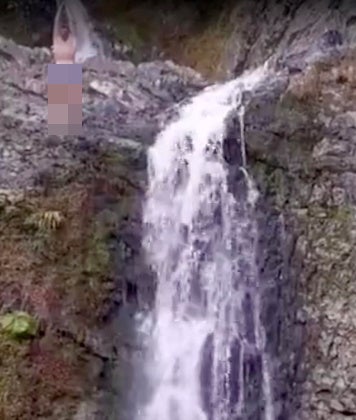 TERJUN BARU