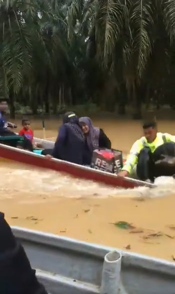 Banjir 1