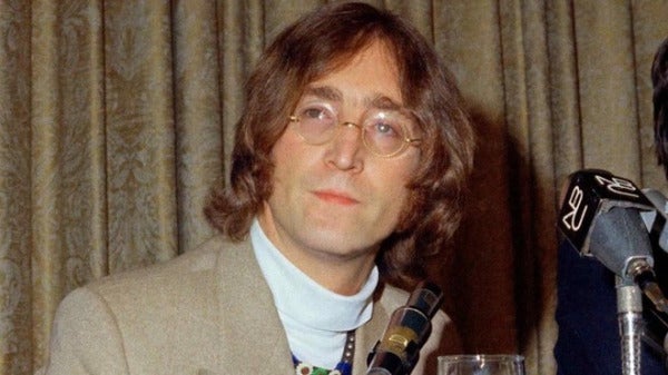 John Lennon e1610864557721