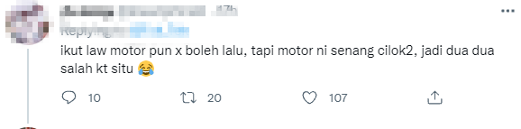 Kereta Axis Kena Ajar