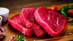 001020500 1572085751 Yakin Daging Merah Buruk untuk Kesehatan Cek Faktanya di Sini By Jacek Chabraszewski Shutterstock 1457200706