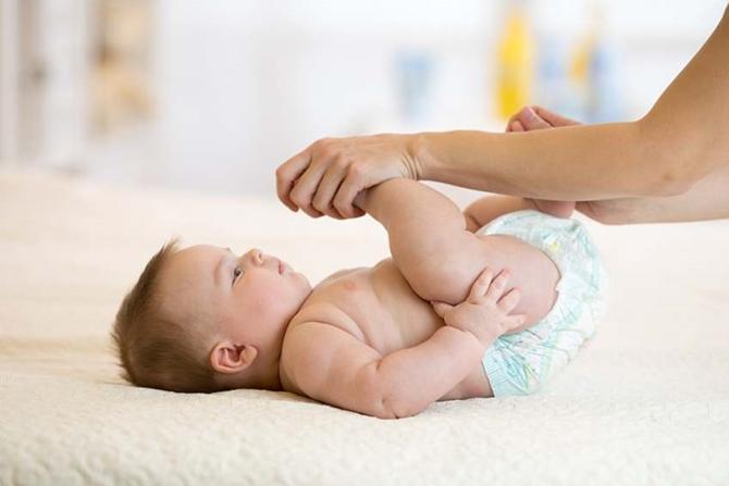 15 Managing gas in breastfed babies 1043673844
