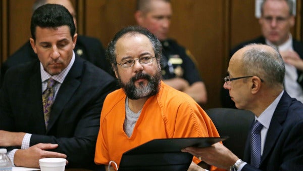 AP Ariel Castro2 ml 130801 16x9 1600 e1643521615300