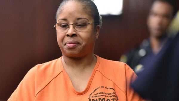 gloria williams sentencing 03 ht jc 180608 hpMain 16x9t 992 e1643521447926