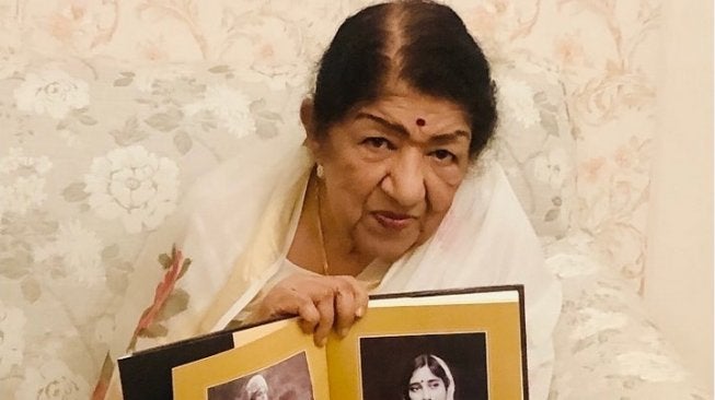 76220 lata mangeshkar instagram