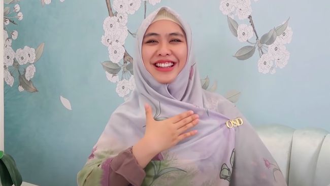 Oki Setiana Dewi 169