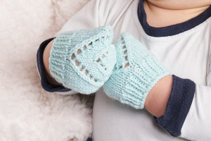 Baby Mittens Knitting Pattern Lace 420E339