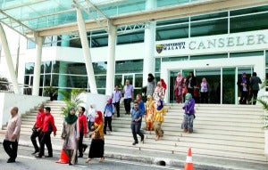 Universiti Malaya Campus Facebook.jpg.600X400 Q85