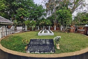 Artikel Makam Mahsuri