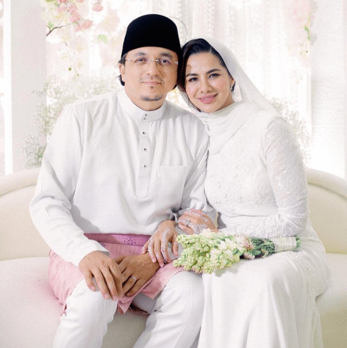 noor nabila padam gambar suami namun ini pula yang ditemui di ig engku emran 62e73967a2f16