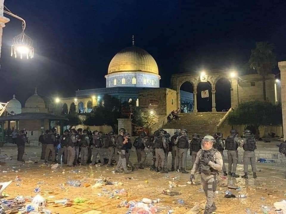 A Picture Of A Part Of Masjid Al-Aqsa With Israeli Soldier