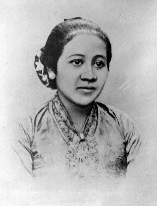 Collectie Tropenmuseum Portret Van Raden Ajeng Kartini Tmnr 10018776