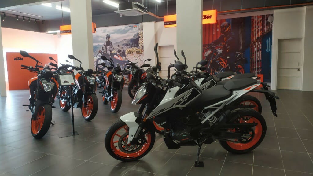 Ktm 1