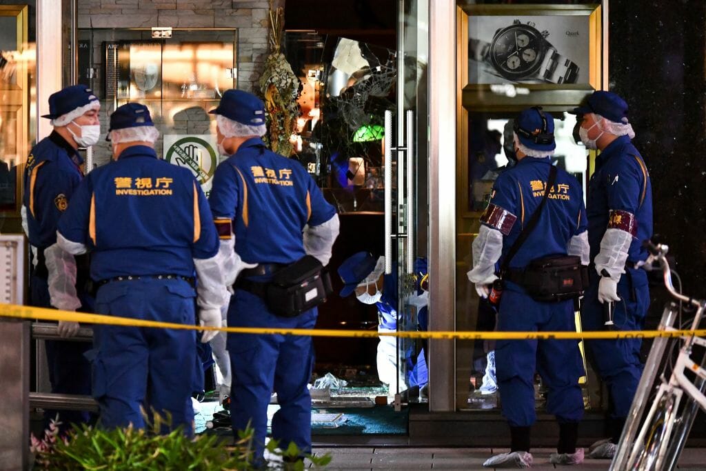 tokyo ginza robbery 4 teens under investigation after suspects stole over 100 rolex in 2 minutes