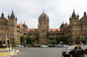 Chhatrapati Shivaji Terminus Esterno 01