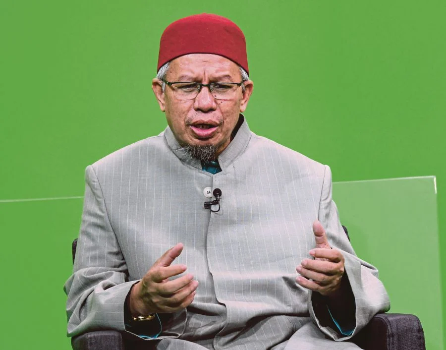 Datuk Seri Dr Zulkifli Mohamad Al Bakri 1601913817
