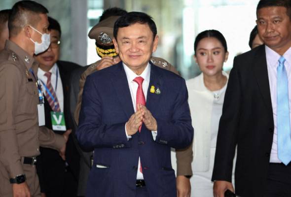 71692680906 Tbthaksinshinawatra