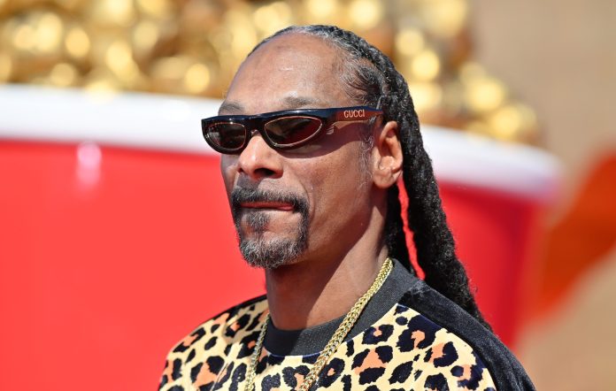 Snoop Dogg NME 2000 X 1270 696x442 1