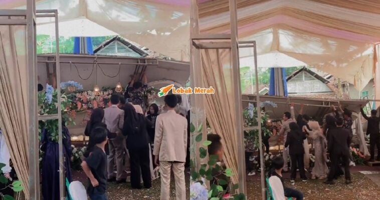 F4 Pelamin Terbalik Di Indonesia