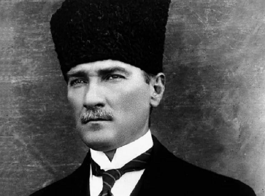 Ataturk 5C6E1105C9E77C00018Ccb0D