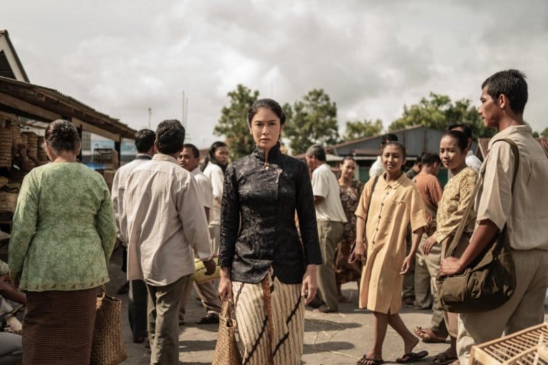 Cigarette Girl Is A Smoldering Netflix Period Drama From Indonesia