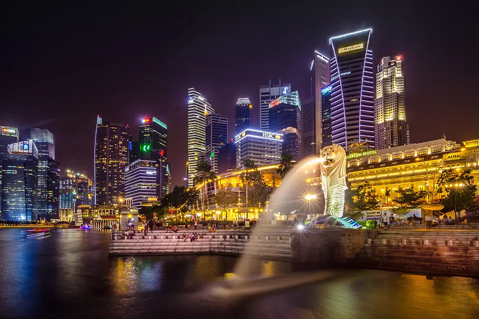 Gambar Bandar Singapore Pada Waktu Malam