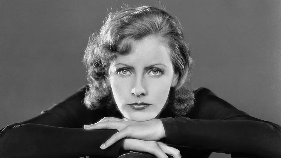 1582 Greta Garbo