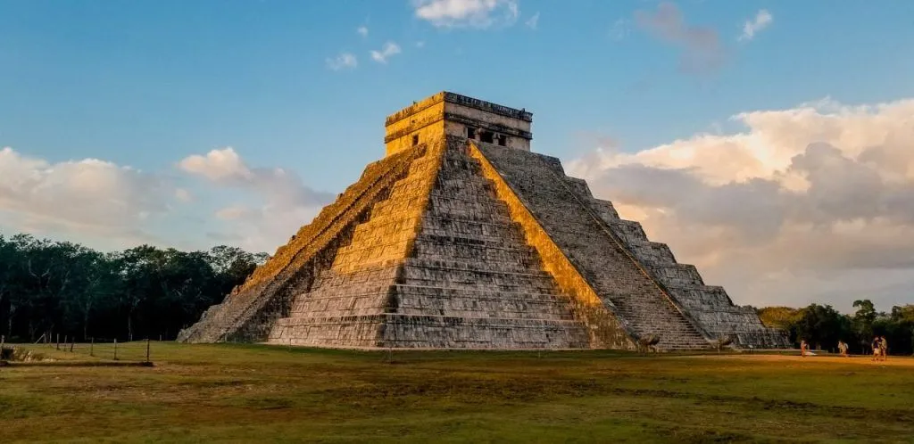 Chichen Itza El Castillo Scaled 1