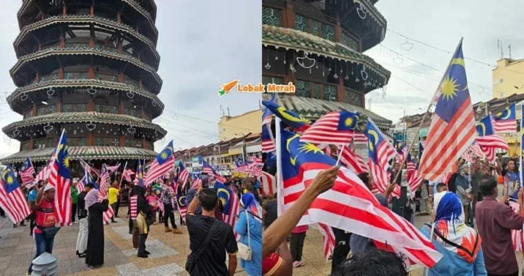 Kibar Jalur Gemilang Di Menara Condong Teluk Intan