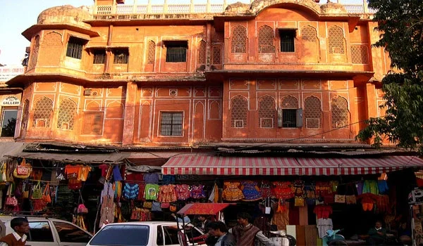 tripolia bazar jaipur.jpg